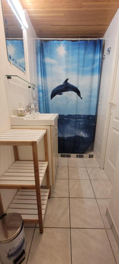 Studio Tranquillo Avec Piscine Et Salle De Sport Истр Екстериор снимка